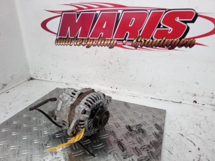 Dynamo van een Mazda 323F, Gebruikt, -, -, Ophalen of Verzenden