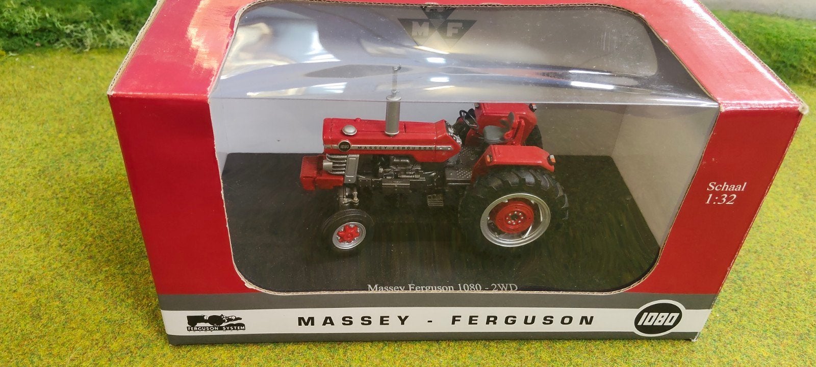 Massey Ferguson 1080 Panningen editie, Zo goed als nieuw, Uh, Universal Hobbies, Tractor of Landbouw