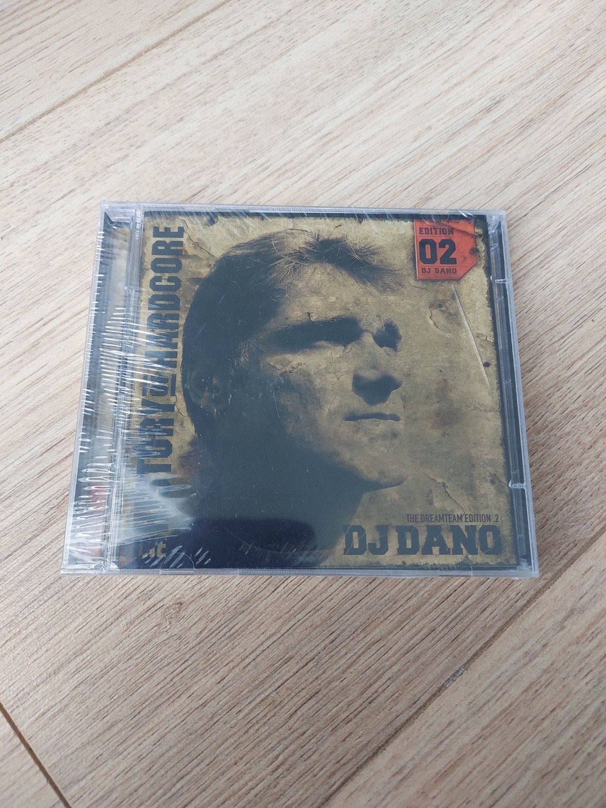 DJ Dano The History of Hardcore cd en dvd NIEUW en geseald, Ophalen of Verzenden, Nieuw in verpakking