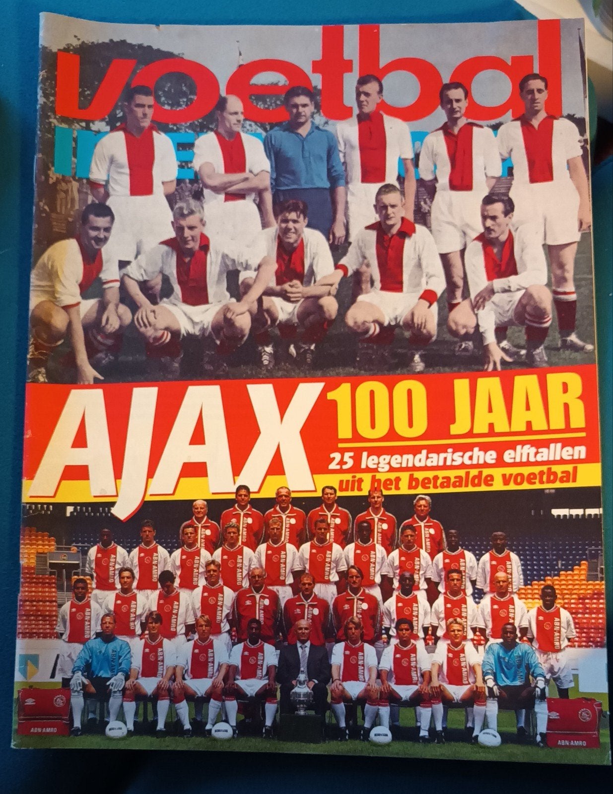 Ajax 100 jaar legendarische elftallen Voetbal International, Boeken, Ophalen of Verzenden, Zo goed als nieuw, Sport en Vrije tijd