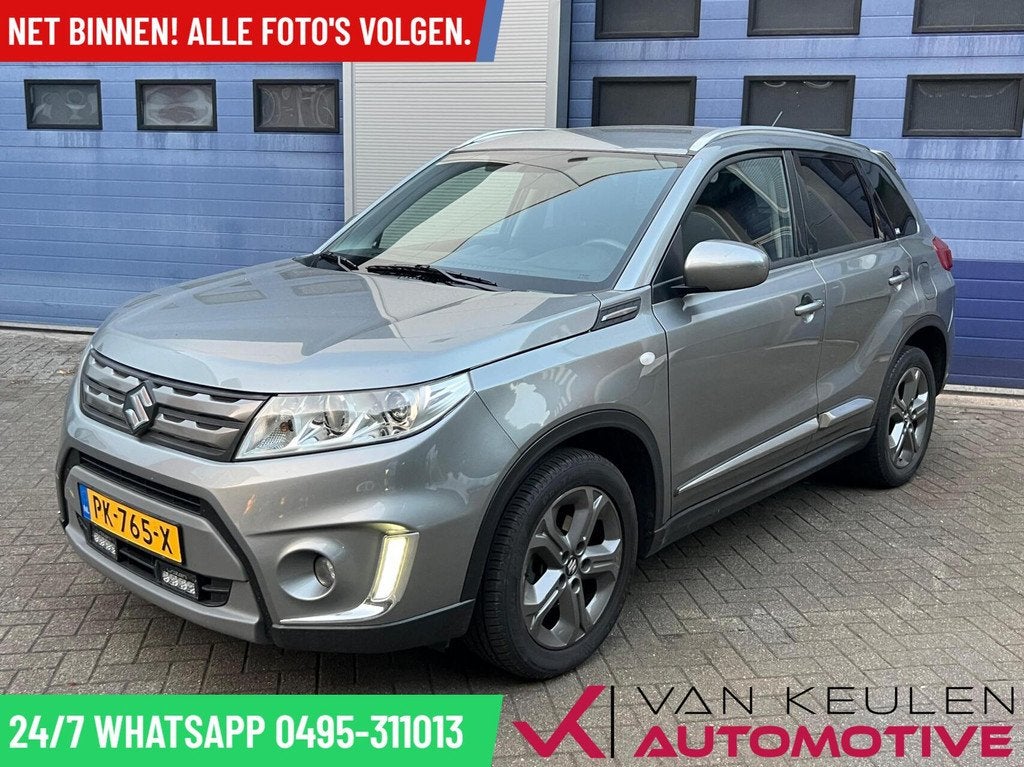 Suzuki Vitara 1.6 Automaat l Trekhaak l Navi l Carplay l, Stof, Gebruikt, 4 cilinders, 400 kg