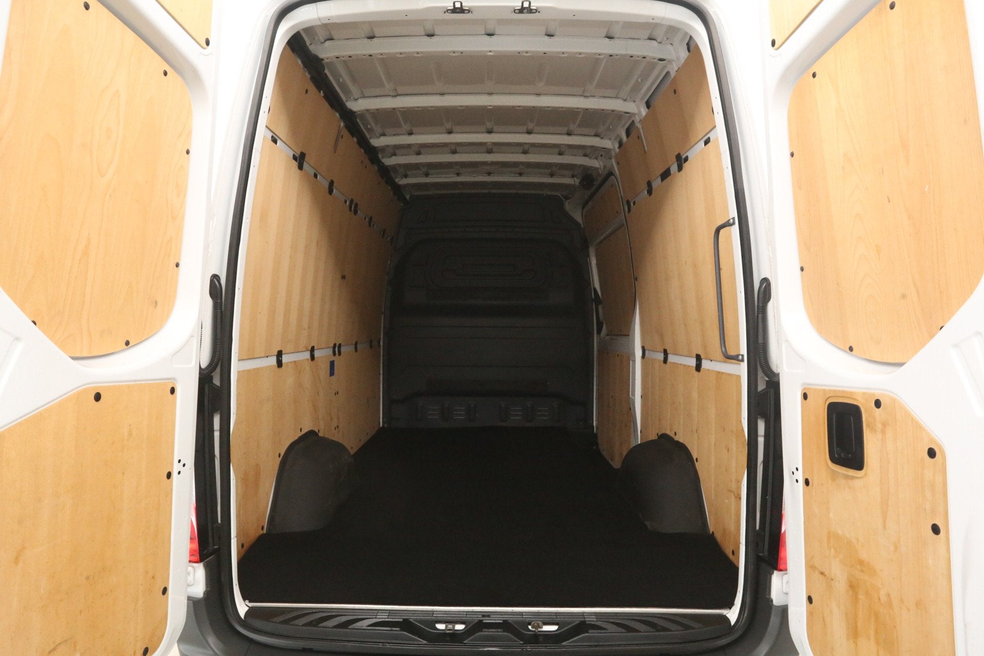 Mercedes-Benz Sprinter 317 CDI 170PK L2H2 RWD | Airco | Came, Auto's, Achterwielaandrijving, Gebruikt, Euro 6, 4 cilinders