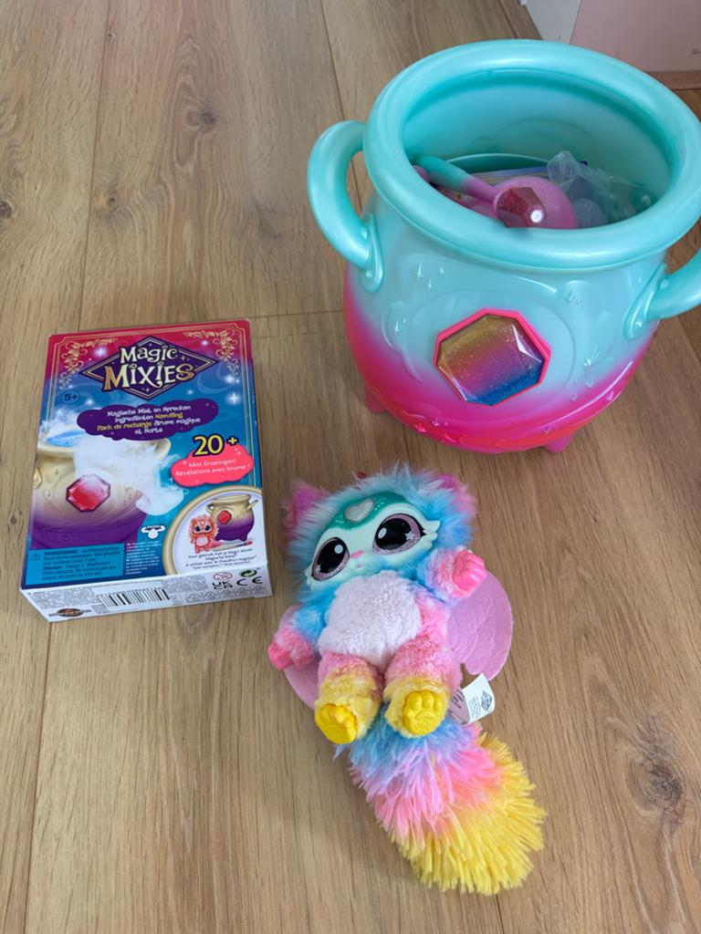 Magic Mixies Magische Ketel met Mixie Pluche, Kinderen en Baby's, Speelgoed | Overig, Ophalen of Verzenden, Zo goed als nieuw