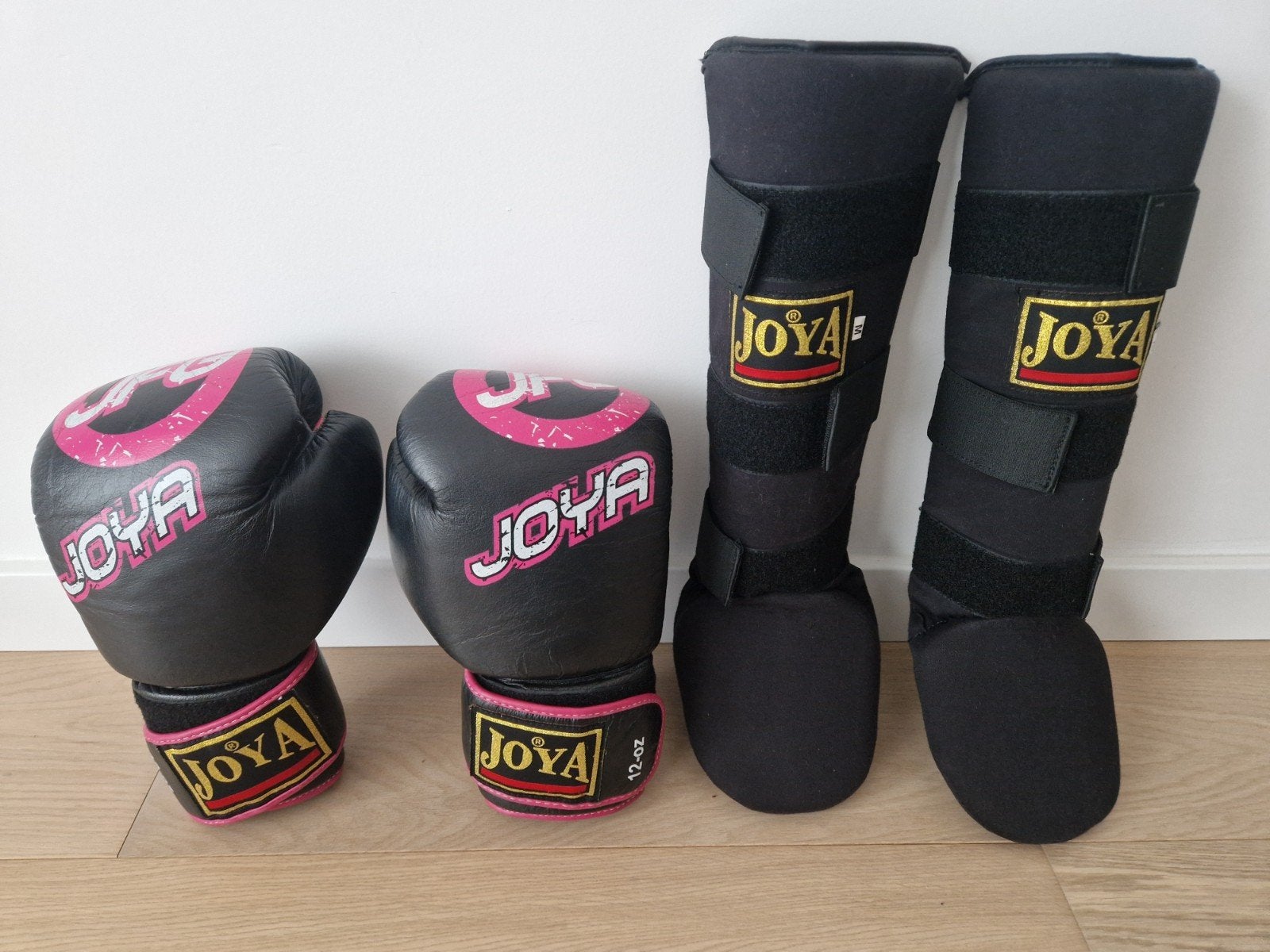Complete Joya set met bokshandschoenen en scheenbeschermers, Maat XS of kleiner, Ophalen, Overige