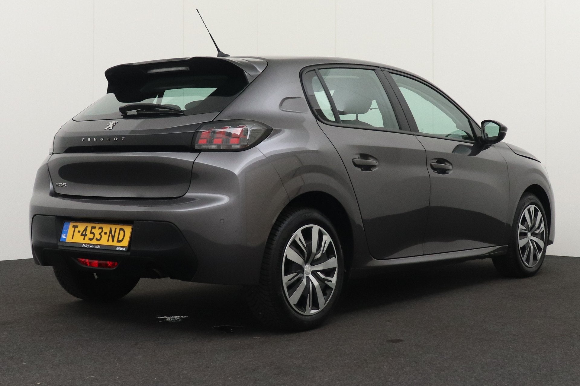 Peugeot 208 1.2T 100 PK Aut. Business Cruise ParkAssist Carp, Auto's, Dealer onderhouden, Gebruikt, 49 €/maand, Origineel Nederlands