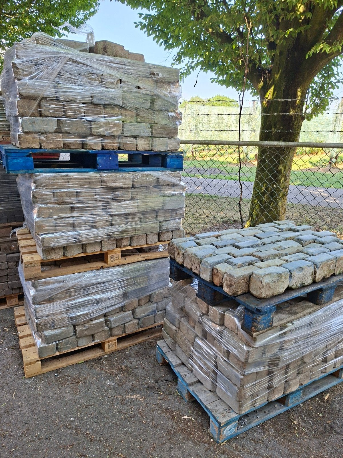 Scoria bricks op pallets 18m2, Ophalen, Gebruikt, Klinkers, Natuursteen