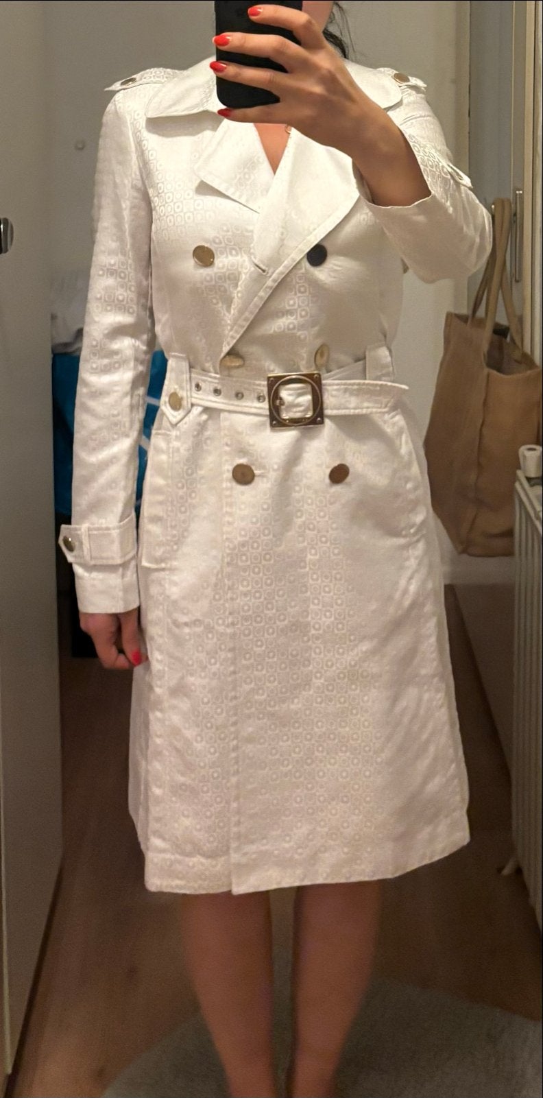 Versace Witte Jacquard Trenchcoat Maat 38 Made in Italy, Ophalen of Verzenden, Zo goed als nieuw, Maat 38/40 (M), Wit