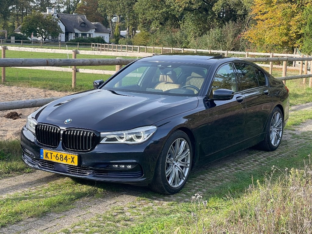 BMW 7-Serie 3.0 730D AUT 2016 Blauw, Automaat, 1730 kg, Achterwielaandrijving, Beige