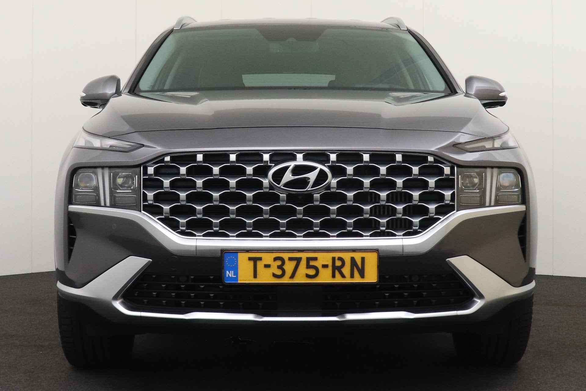 Hyundai Santa Fe 1.6T 265 PK Aut. PHEV Premium Trekhaak Adap, Auto's, Santa Fe, Gebruikt, Euro 6, 4 cilinders