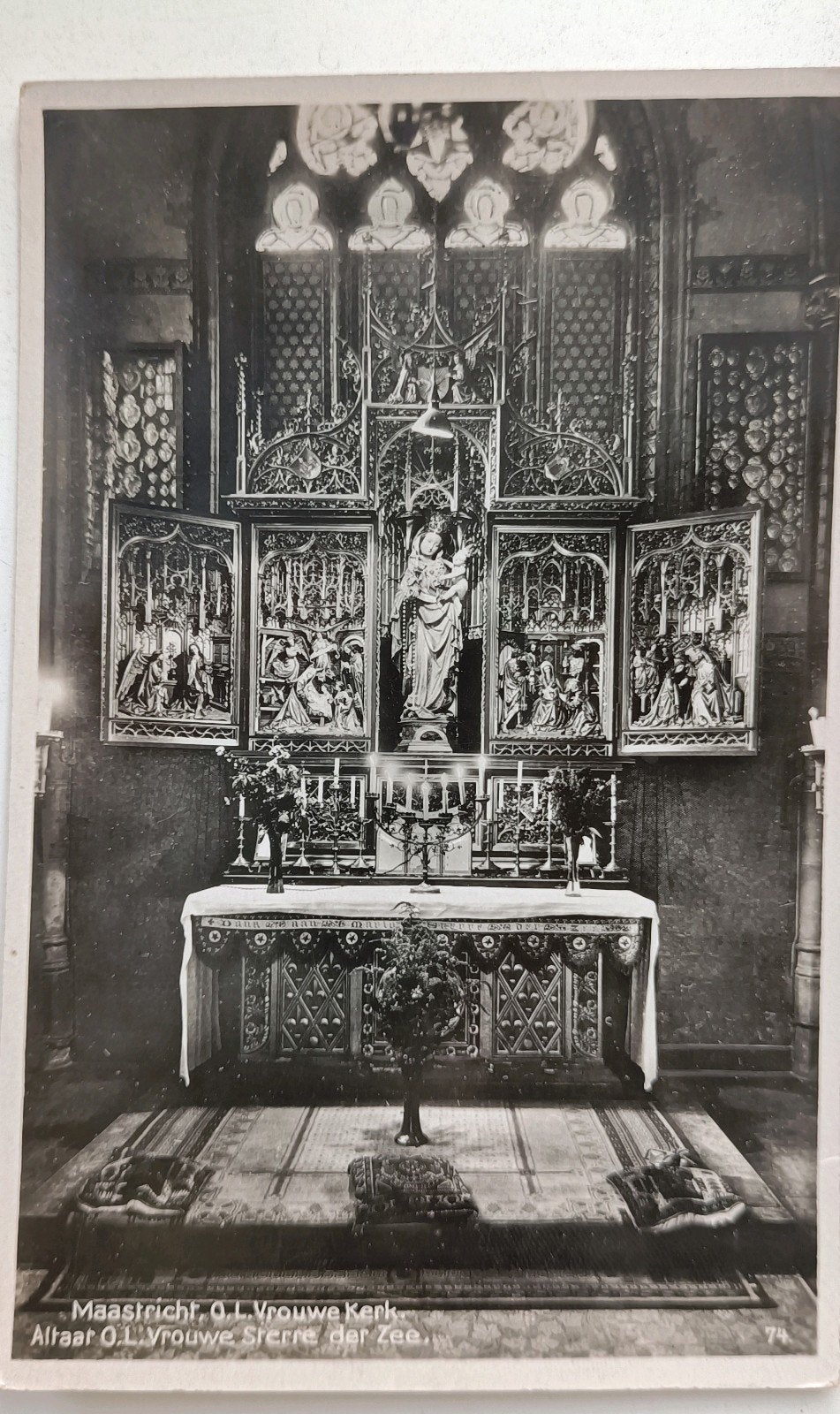 Maastricht. O.L. Vrouwekerk. Altaar Sterre der Zee, Ophalen of Verzenden, 1940 tot 1960, Ongelopen, Limburg