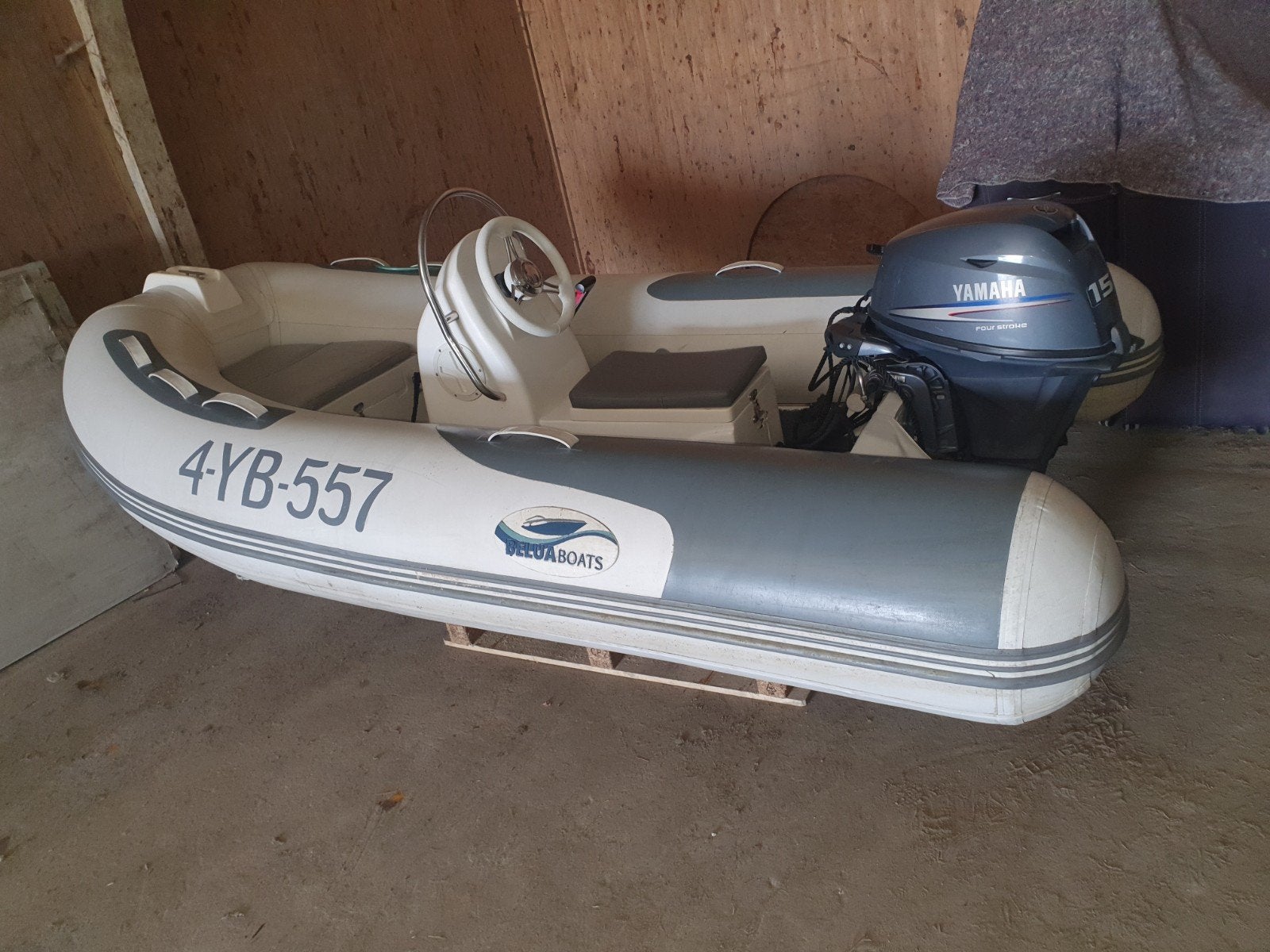 RIB 320cm met Yamaha 15pk buitenboordmotor, Gebruikt, Ophalen of Verzenden, Inclusief motor, Polyester/glasvezel