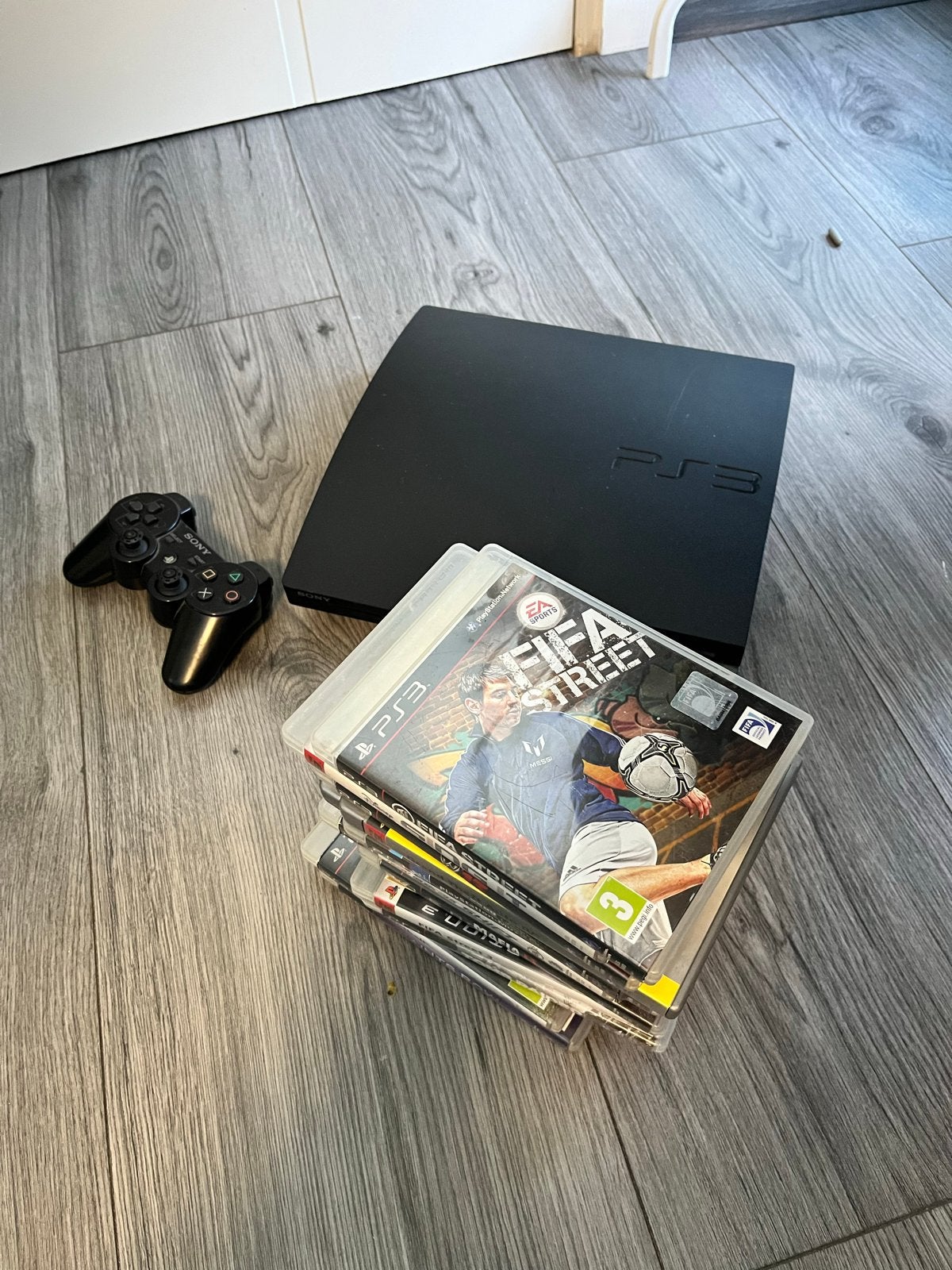 PlayStation 3 met games en controller, zo goed als nieuw, Spelcomputers en Games, Met games, Ophalen of Verzenden, Zo goed als nieuw