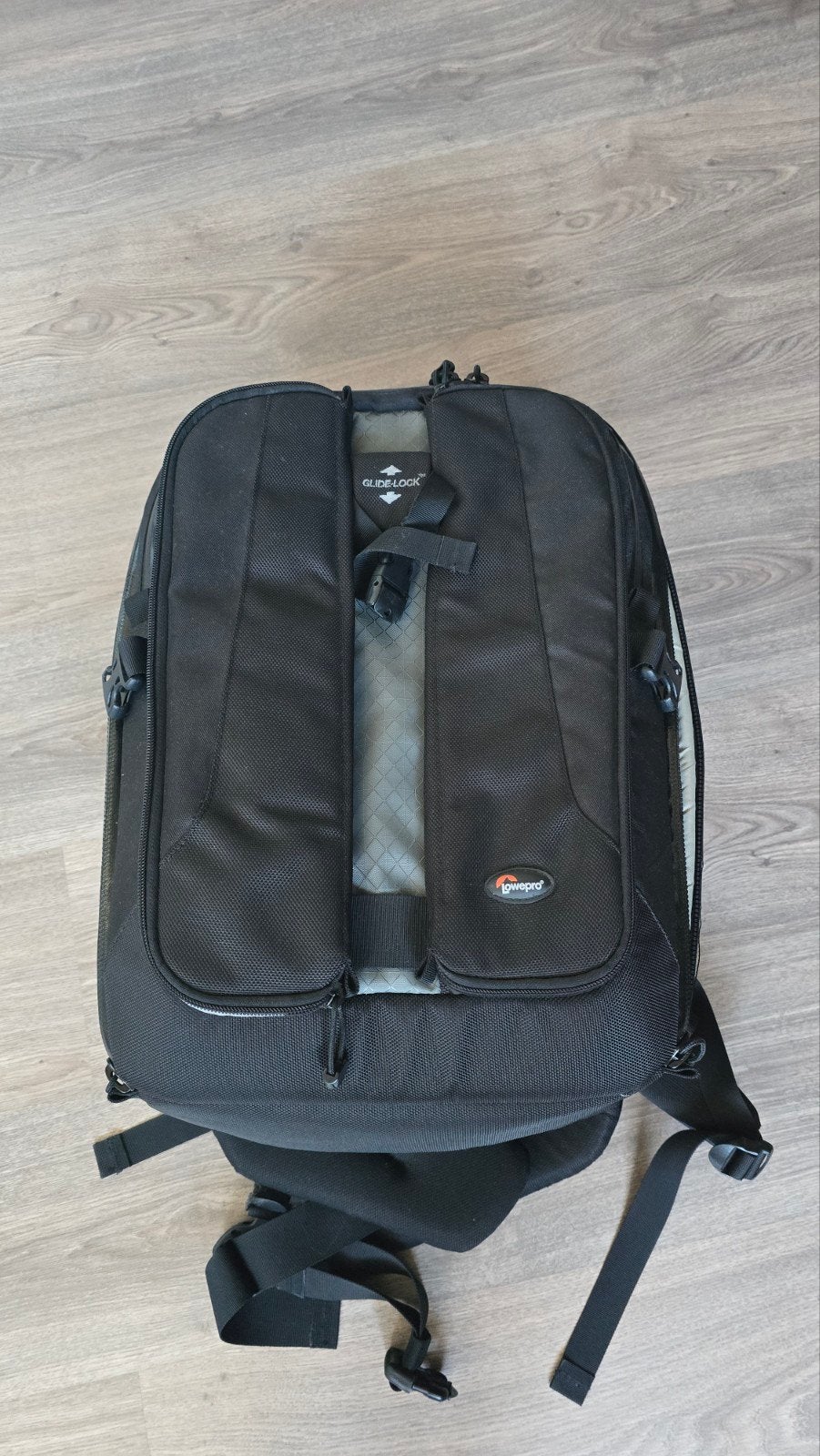 Lowepro Vertex 200 AW Cameratas Rugzak, Rugtas, Ophalen of Verzenden, Zwart, Statiefbevestiging