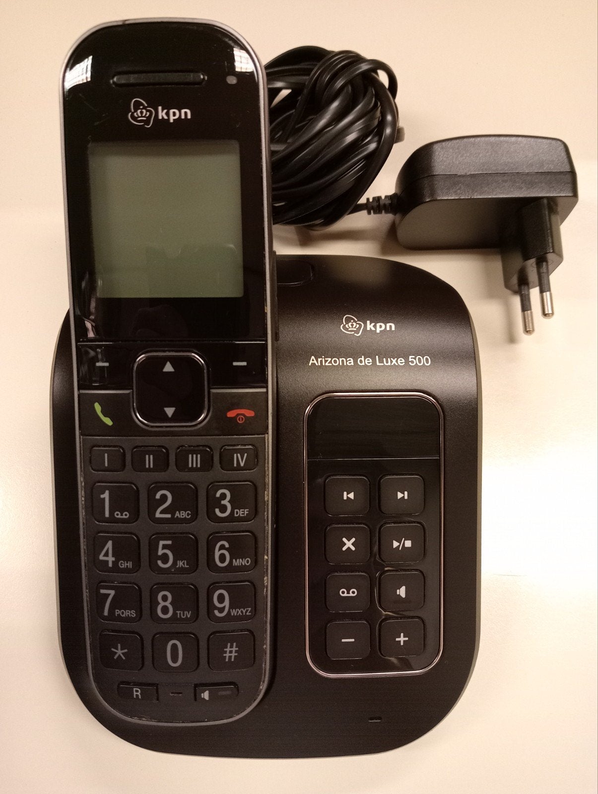 KPN Arizona de Luxe 500 draadloze huistelefoon, Telecommunicatie, Vaste telefoons | Handsets en Draadloos, 1 handset, Maanplein 100, 2516 CK Den Haag