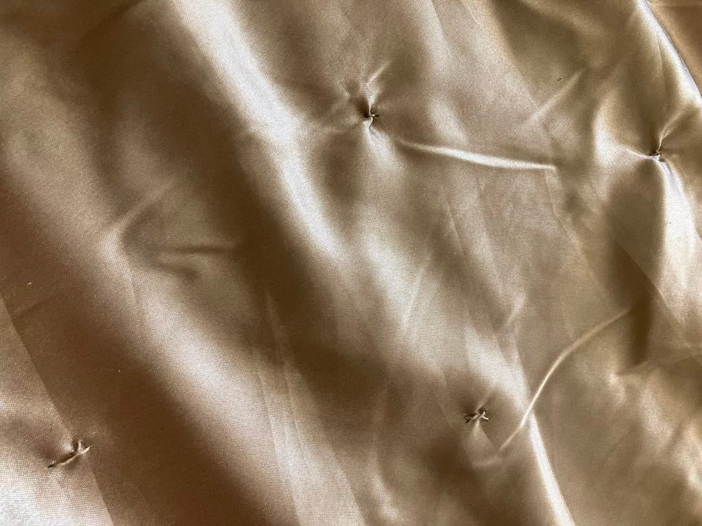 Mooie satijn glanzende beige sprei voor op bed, Ophalen, Beige, Overige typen, Tweepersoons