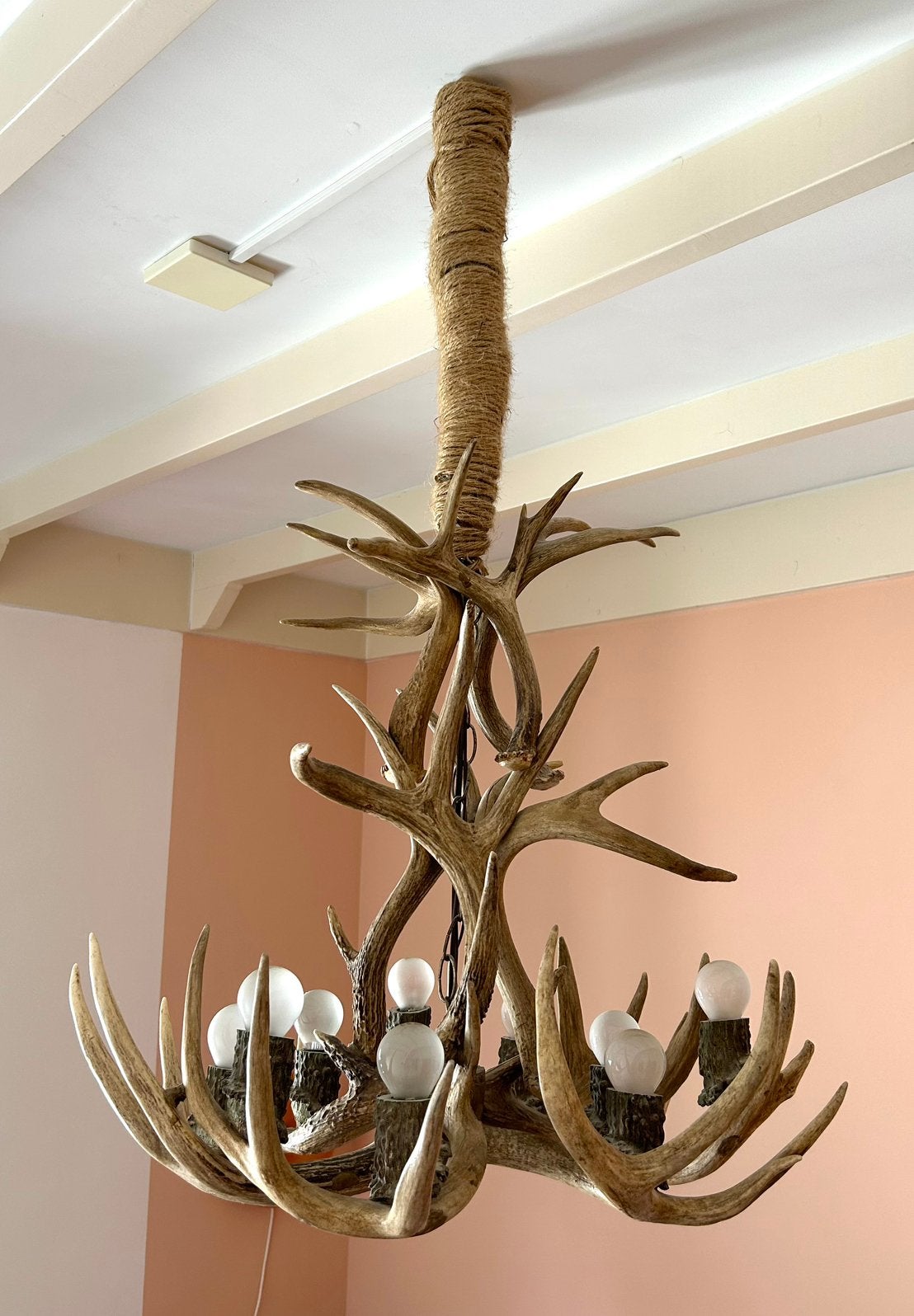 Originele geweienlamp uit Canada met 9 lichtpunten, Ophalen of Verzenden, Zo goed als nieuw, Natuurlijk materiaal, Scandinavisch - stoer - bohimian - boho