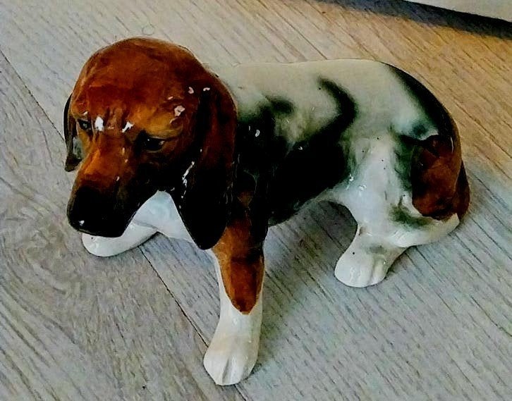 Vintage porseleinen Basset Hound beeldje - 16x10 cm, Ophalen of Verzenden