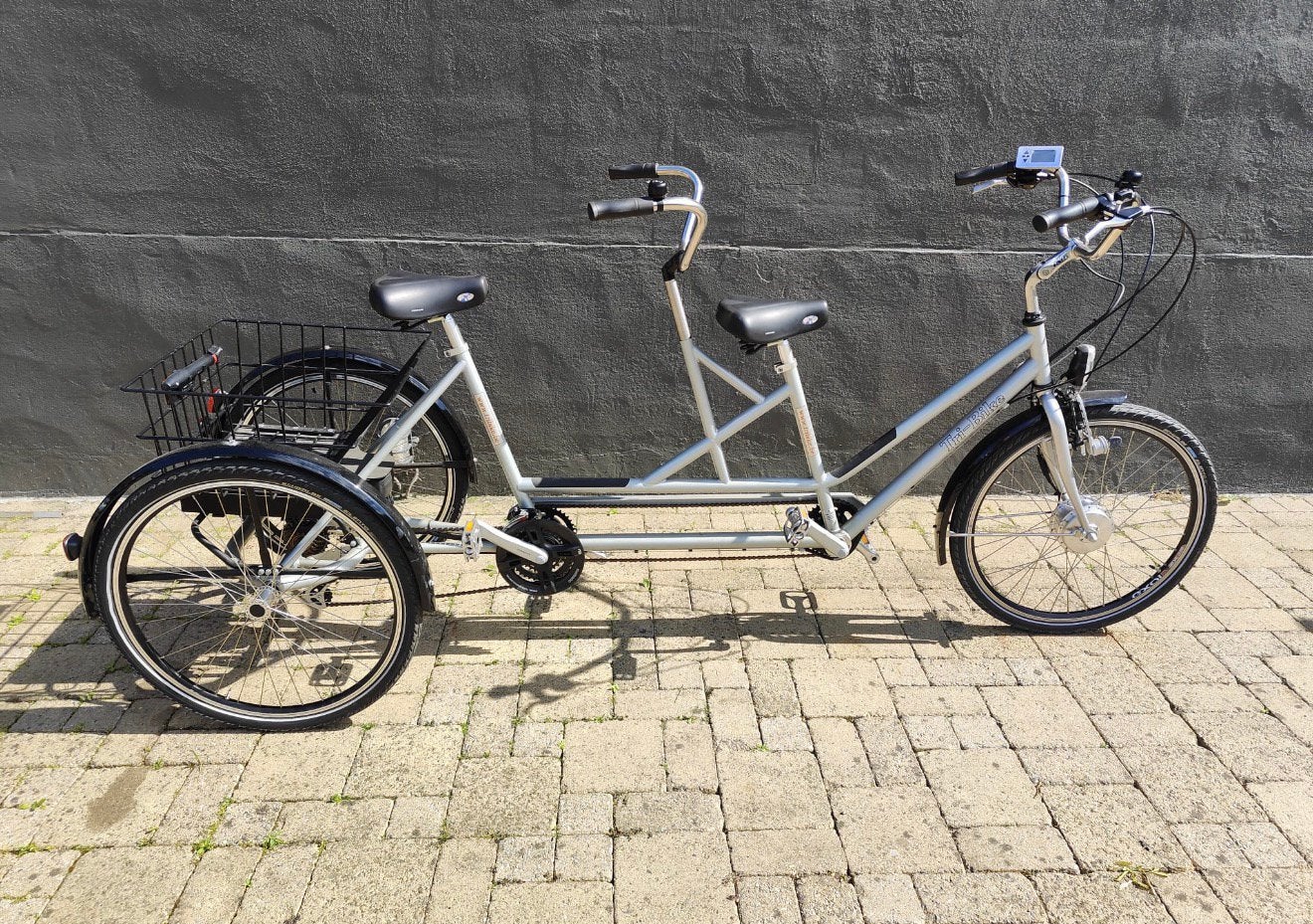 Prachtige Tribike Elektrische fiets driewiel tandem 3wieler, Fietsen en Brommers, Minder dan 10 versnellingen, Minder dan 49 cm