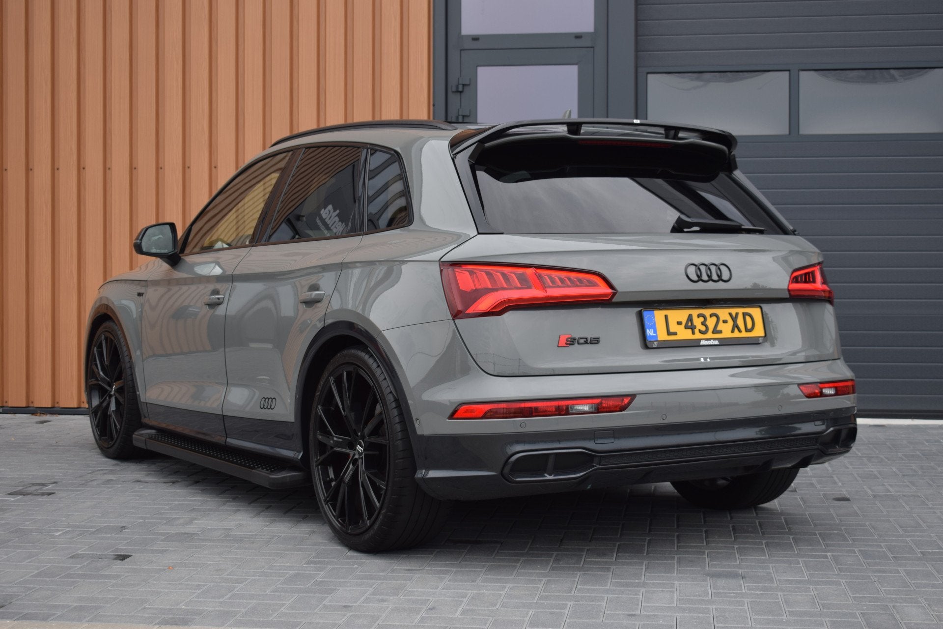 Audi SQ5 3.0 V6 TFSI 354pk Quattro | Luchtvering | Pano | HU, Auto's, Automaat, Gebruikt, Leder, Bedrijf