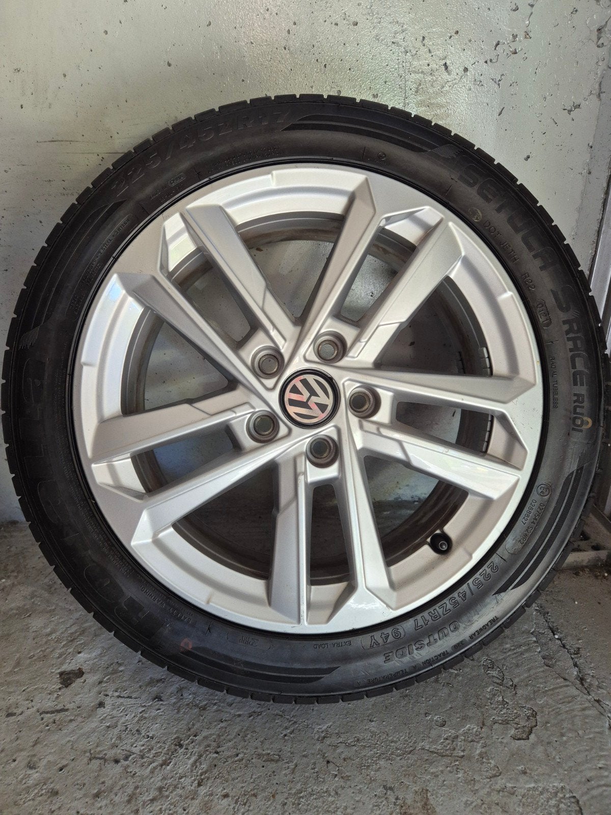 5x112 / 17inch AUDI VW SEAT SKODA ZOMERSET 225 45 17, Auto-onderdelen, Ophalen, Banden en Velgen, 17 inch, Zomerbanden