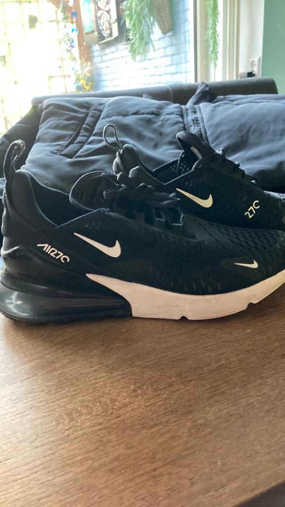 Nike Air Max 270 Zwart Wit - Maat 38, Zwart, Ophalen of Verzenden, Sneakers of Gympen, Gedragen