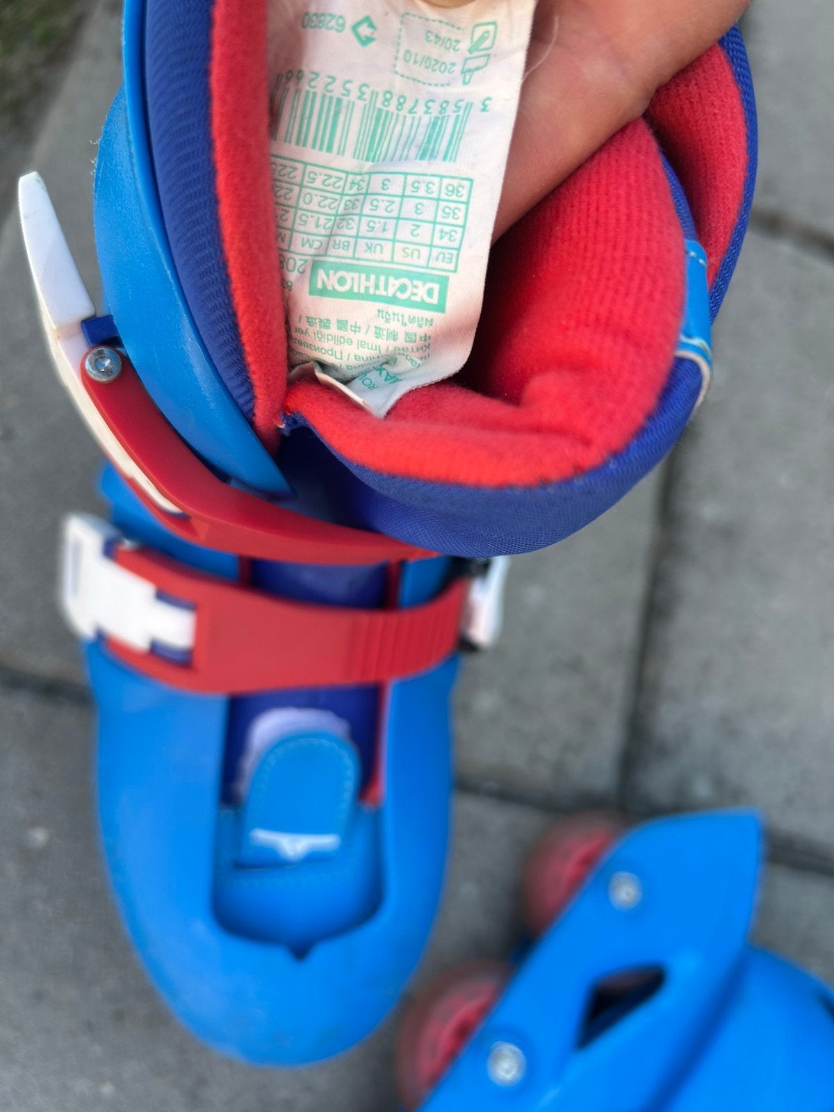 Decathlon 3 Maten rolschaatsen - 34 t/m36, Kinderen en Baby's, Speelgoed | Buiten | Rolschaatsen, Ophalen, Verstelbaar, Gebruikt