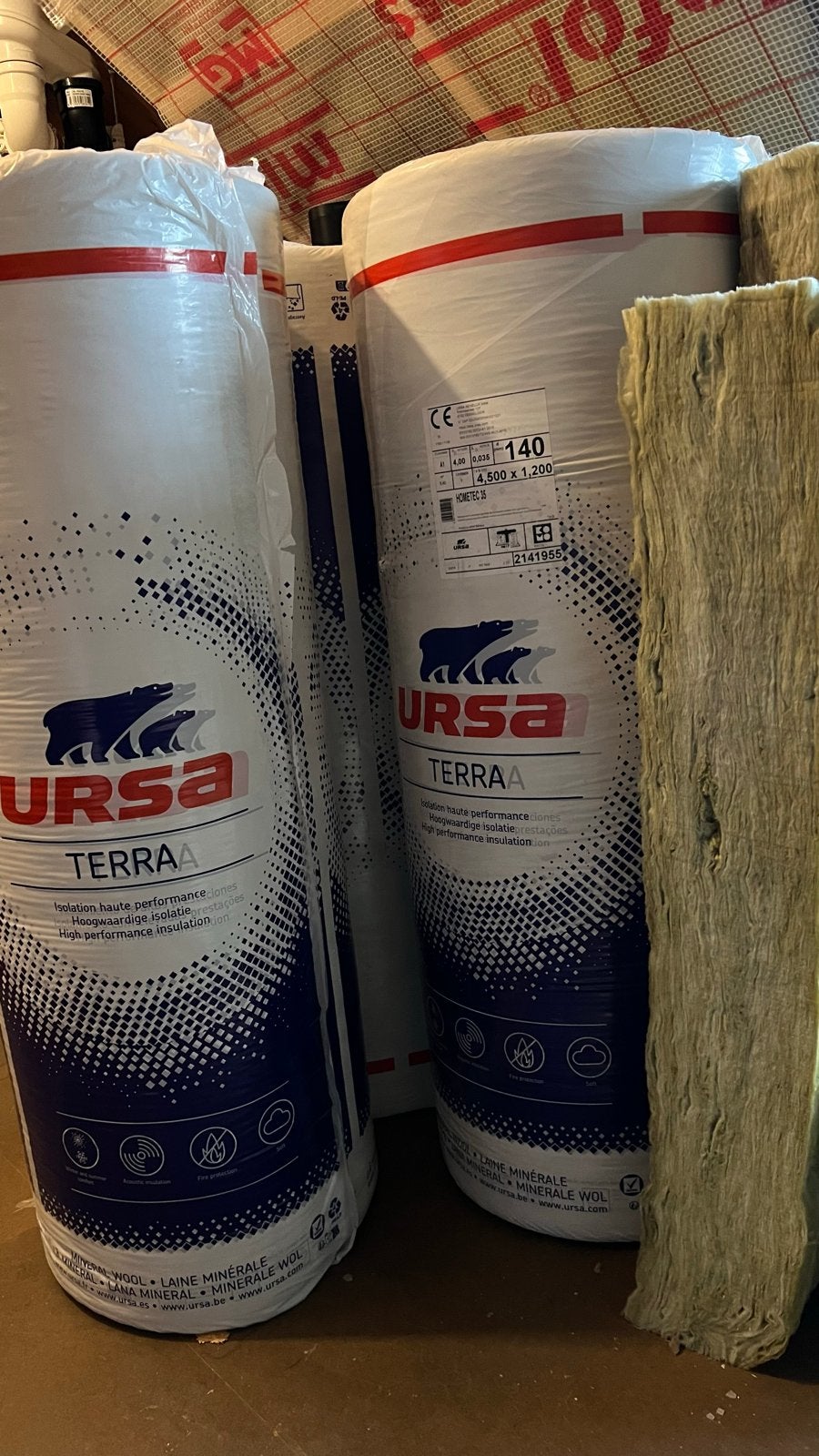 5,5 rollen URSA Terra isolatierollen (glaswol), 12 cm of meer, Nieuw, 15 m² of meer, Glaswol