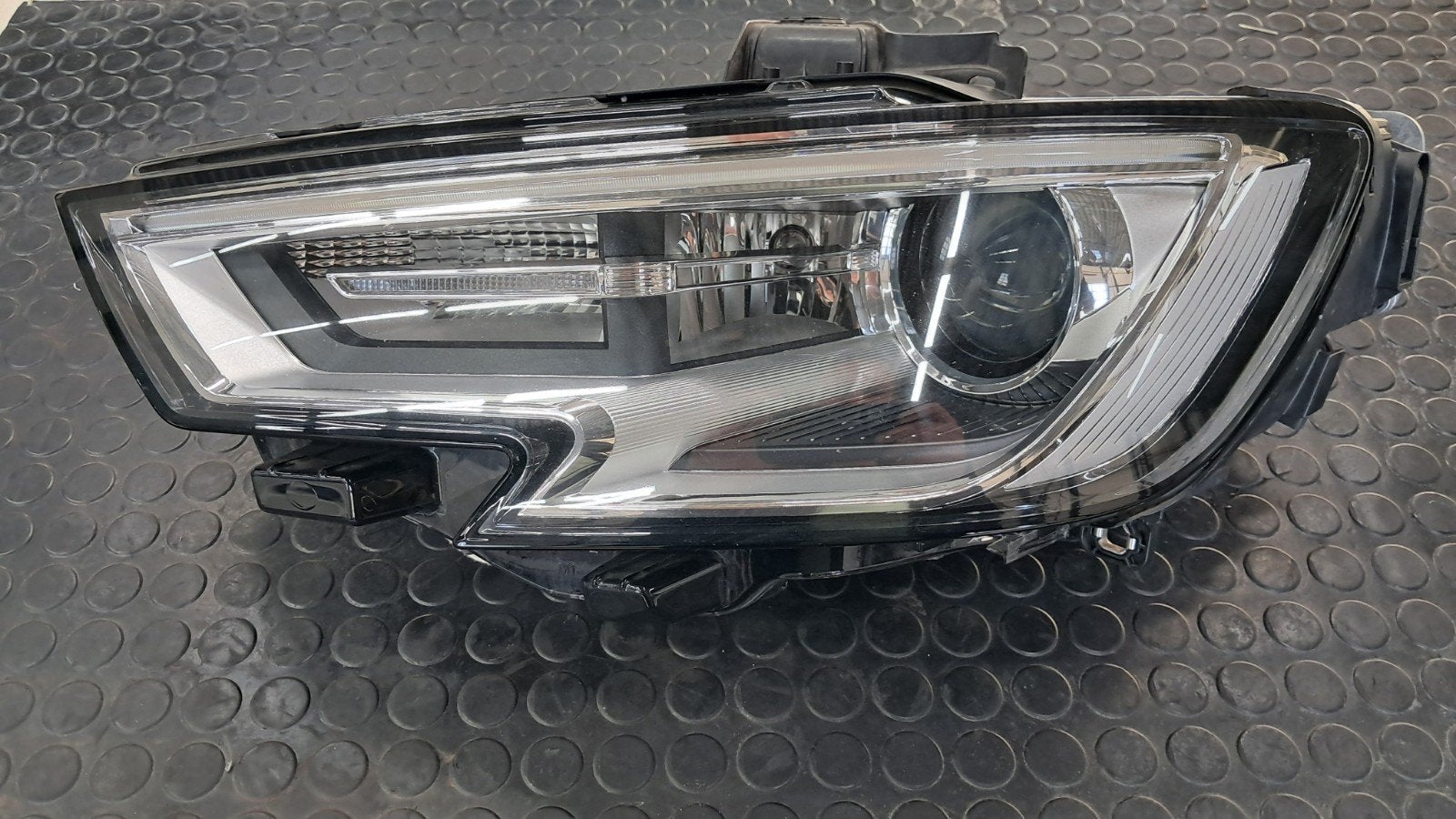 Audi a3 8v koplamp links facelift xenon led origineel, Auto-onderdelen, Ophalen of Verzenden, Gebruikt, Audi