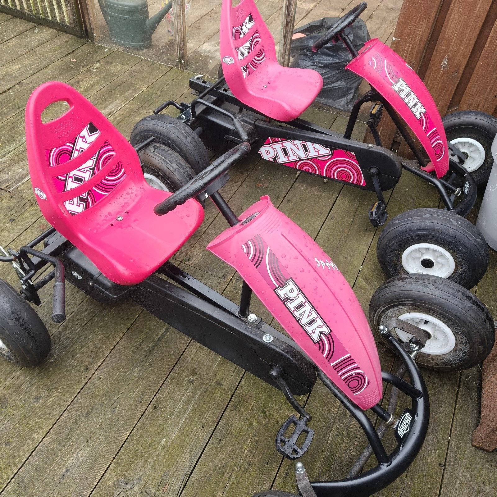 2 Roze BERG Skelters Compact - vanaf 5 jaar, Ophalen, Gebruikt, Berg, Vrijloopautomaat