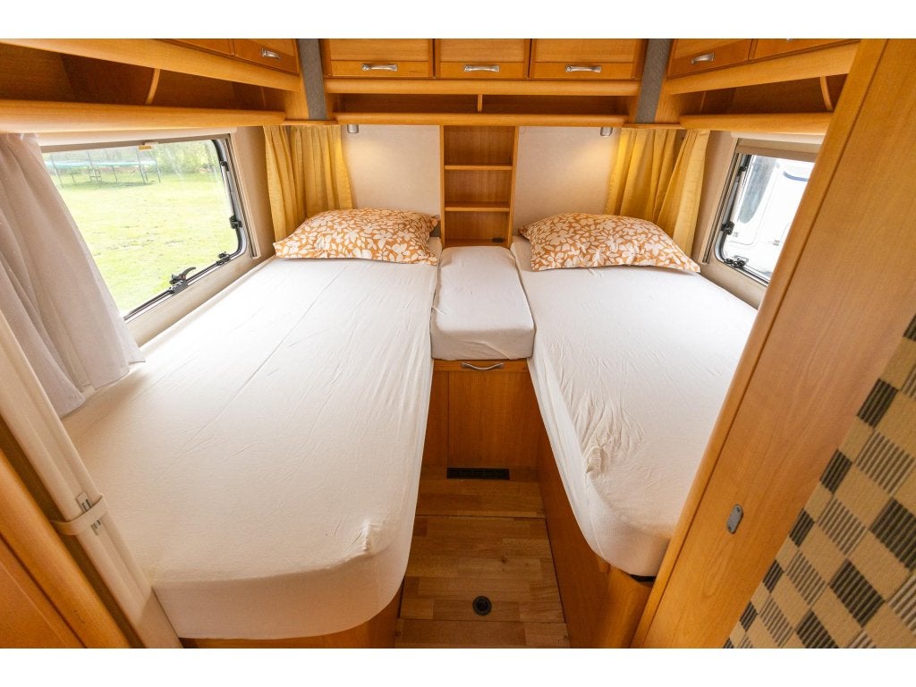 LMC Liberty TI 6600 2.8 128pk ENKELE-BEDDEN AUTOMAAT, Fiat, 6 tot 7 meter, Bedrijf, Buitenlamp