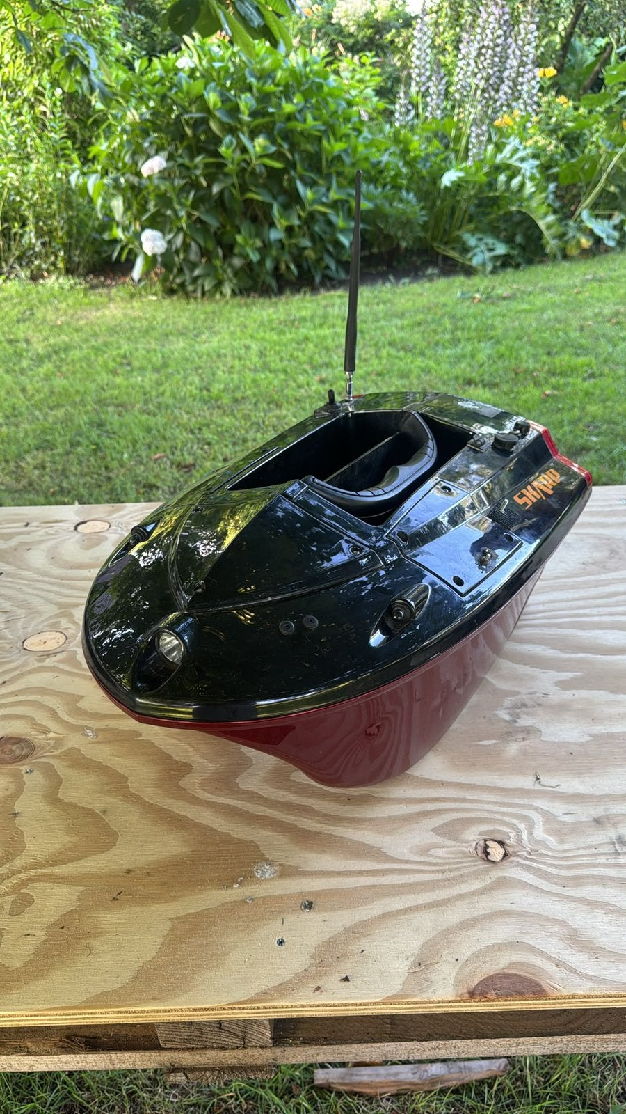 Voerboot, Watersport en Boten, Ophalen, Gebruikt, Complete set