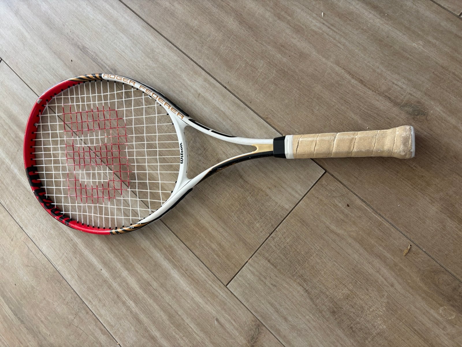 Wilson Roger Federer tennisracket - Gripmaat L00, Sport en Fitness, Gebruikt, L00, Ophalen of Verzenden, Wilson