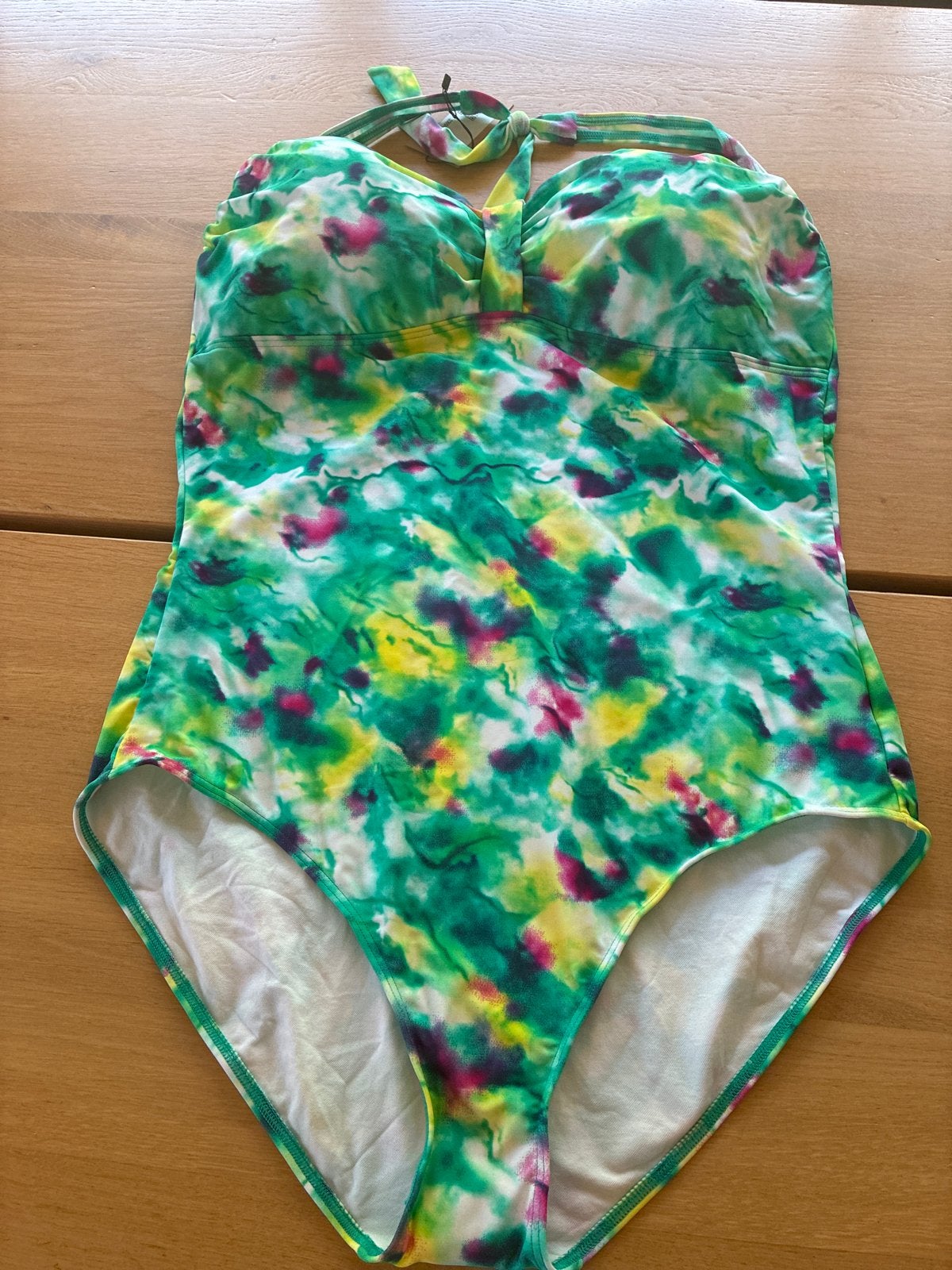 Nieuw Beachwave badpak maat 50 shaping groen, Ophalen of Verzenden, Nieuw, Meerkleurig, Badpak