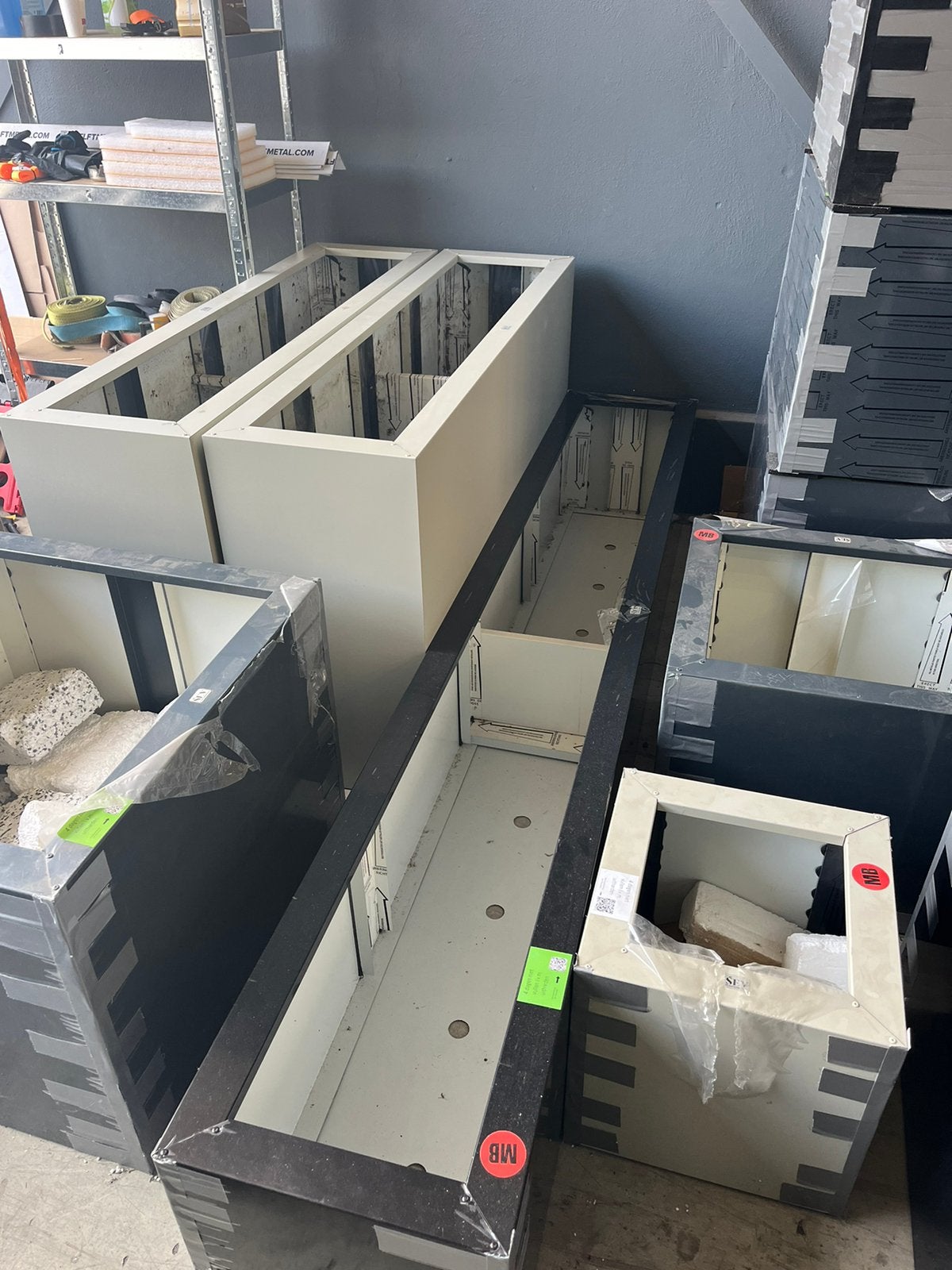 OUTLET! STALEN PLANTENBAK!!, Ophalen of Verzenden, Zo goed als nieuw, Metaal