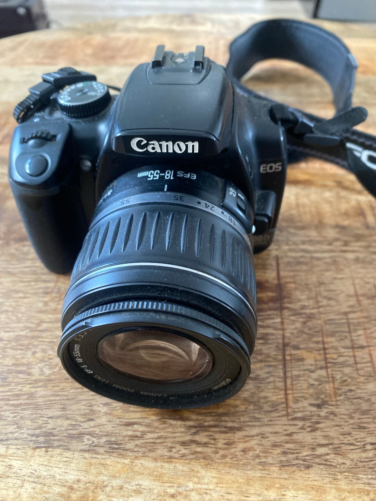 Canon EOS spiegelreflexcamera met EF-S 18-55mm lens, Audio, Tv en Foto, Fotocamera's Digitaal, Ingebouwde flitser, Gebruikt, Spiegelreflex