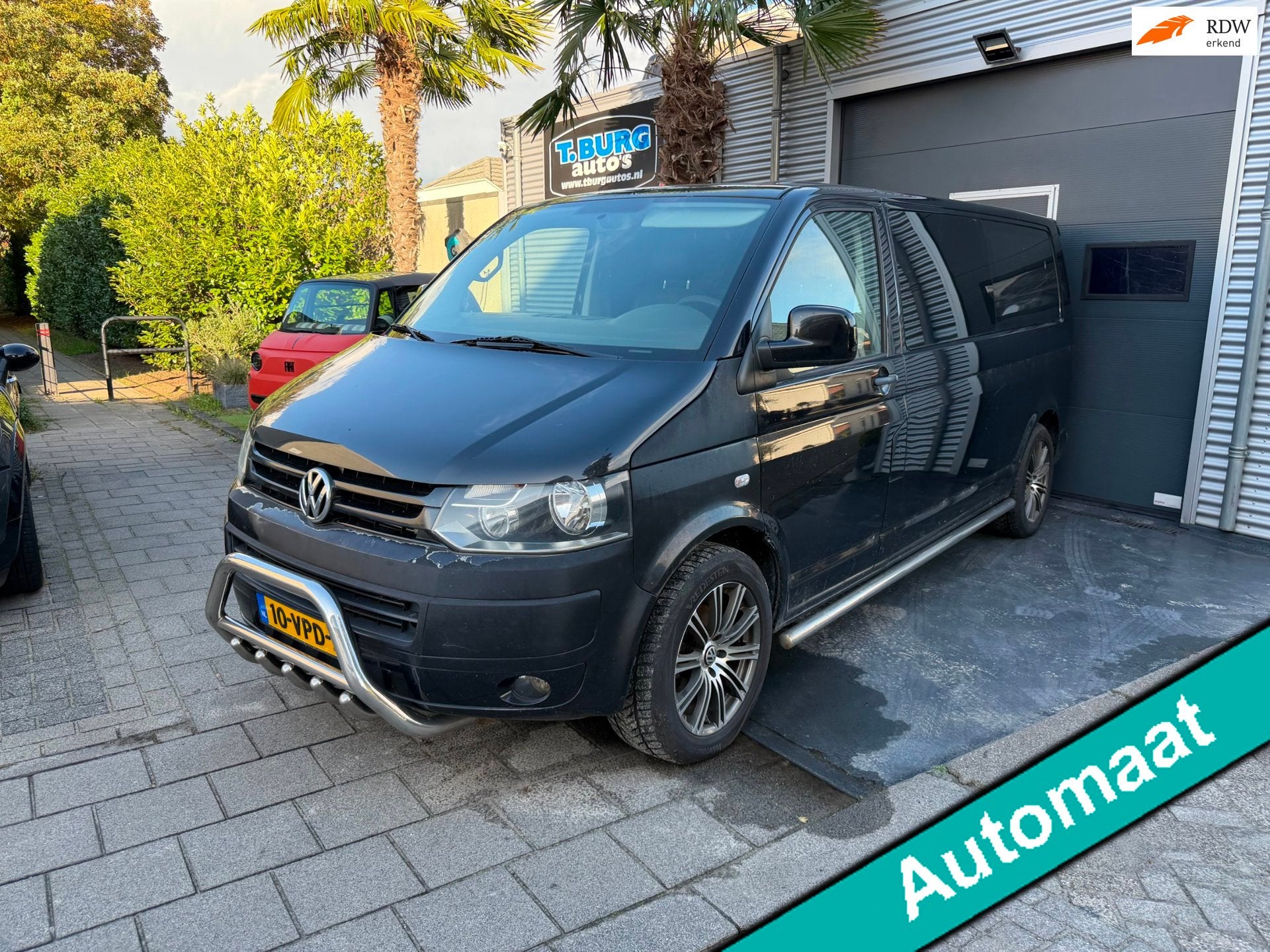 Volkswagen Transporter 2.5 TDI 340 Trendline DC AIRCO / Auto, Gebruikt, Zwart, Volkswagen, 2020 kg