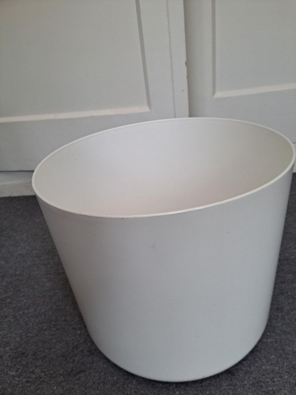 grote witte ronde kunststof plantenbak 40x35 cm hoog, Ophalen of Verzenden, Zo goed als nieuw, Kunststof