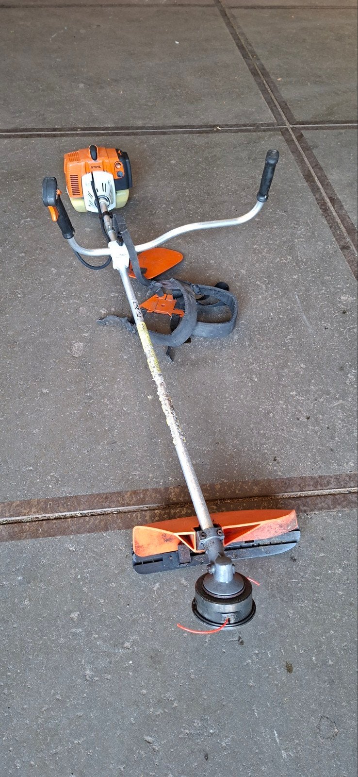 ✅ Stihl FS250 Bosmaaier - Krachtig en Betrouwbaar, Ophalen, Gebruikt, 30 tot 50 cm, Stihl
