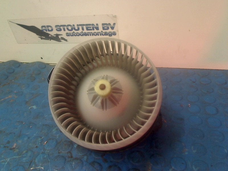 Kachel Ventilatormotor Auris Touring Sports (E18) 2015, Gebruikt, Kundenbetreuung@toyota.de, Toyota-Allee 2, Köln 50858, , Duitsland