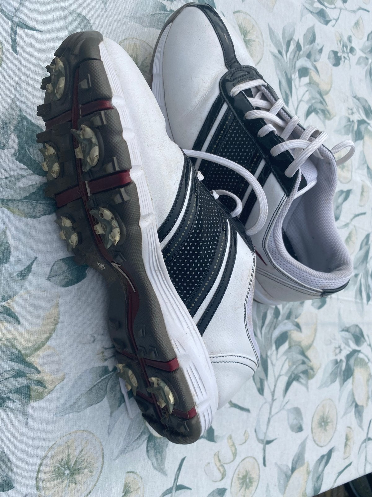 Nike en Adidas golfschoenen - Maat 7 en 7.5(samen verkocht), Sport en Fitness, Golf, Ophalen, Gebruikt, Schoenen, Overige merken