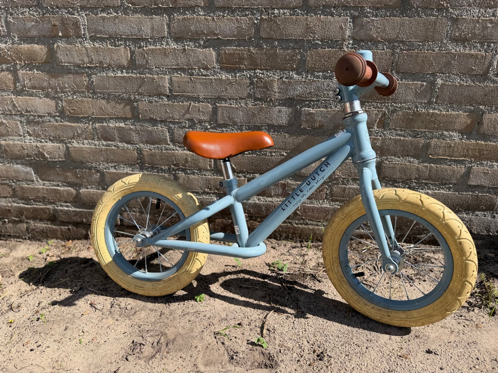 Little Dutch Loopfiets Lichtblauw, Kinderen en Baby's, Speelgoed | Buiten | Voertuigen en Loopfietsen, Ophalen, Gebruikt, Loopfiets