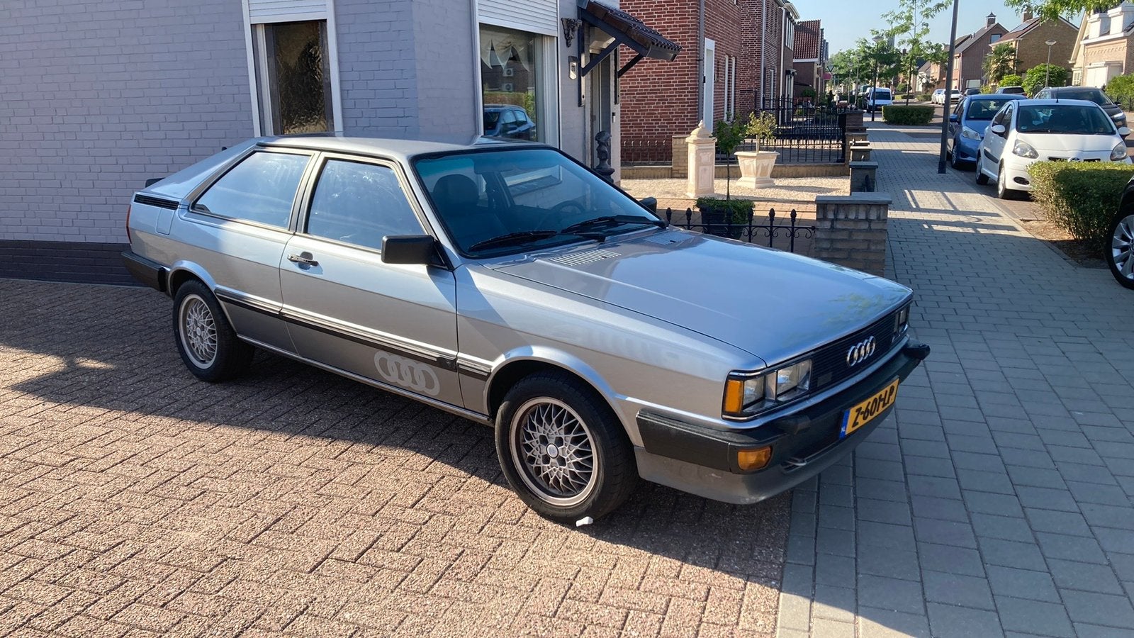Audi gt coupe 5 cil 1983 en audi a 2 2003 in topstaat !, Auto's, Audi, 74 pk, 31 €/maand, 4 cilinders, Origineel Nederlands