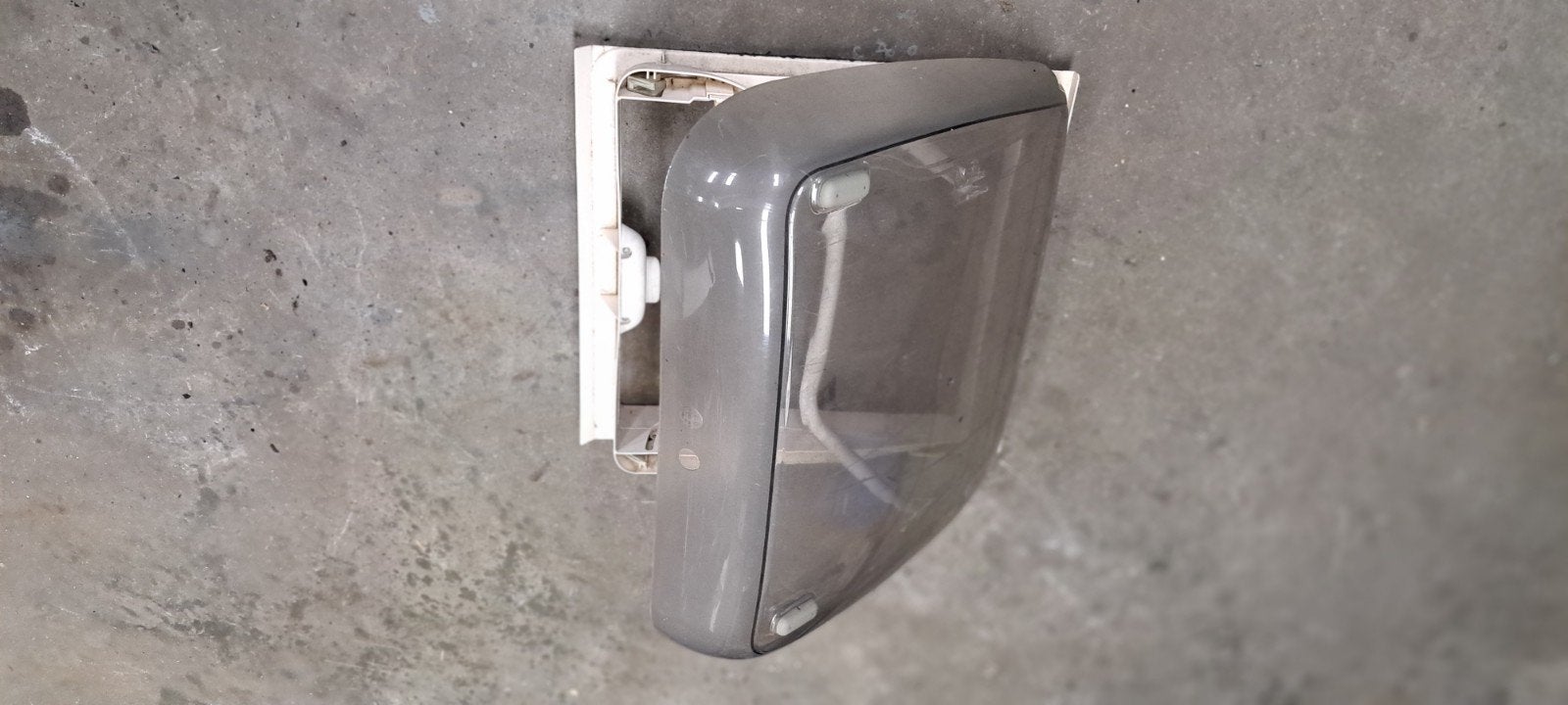 Dometic Mini Heki FL 40x40 dakluik Fiat Ducato (2006+), Ophalen, Gebruikt