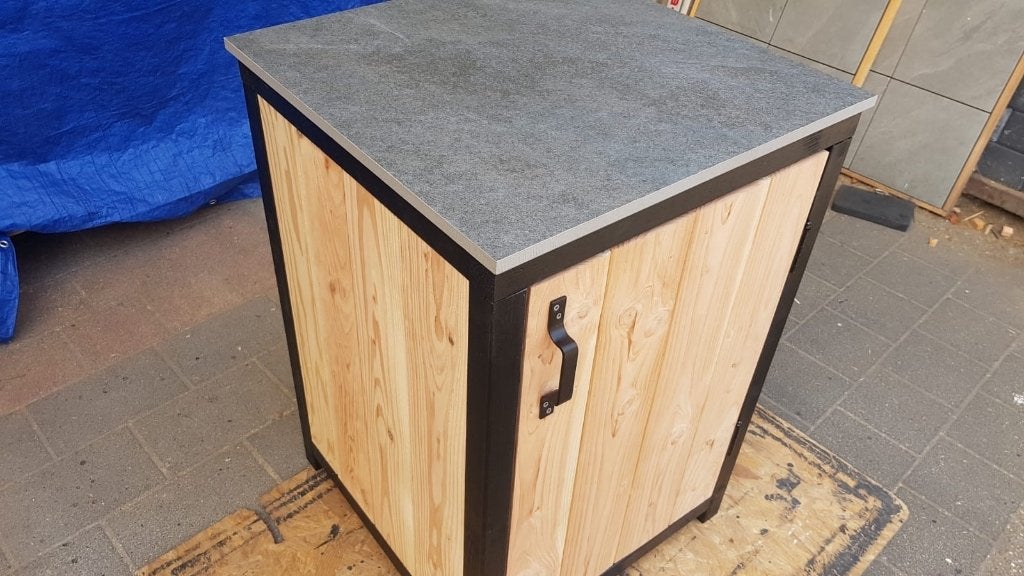 Buitenkeuken, buitenkast van douglas hout en keramisch blad, Ophalen, Nieuw