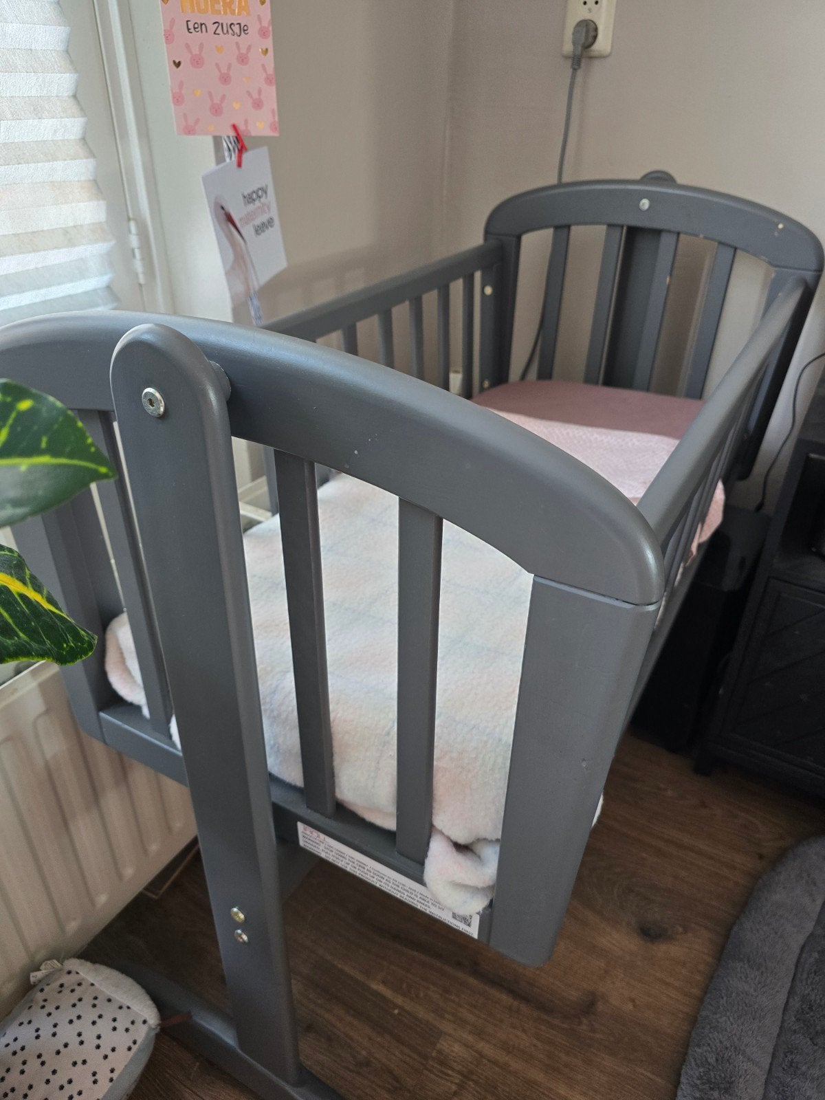 Schommelwieg - co-sleeper -  ledikant - cosleeper grijs, Kinderen en Baby's, Babywiegjes en Ledikanten, Ophalen, Gebruikt, Wieg