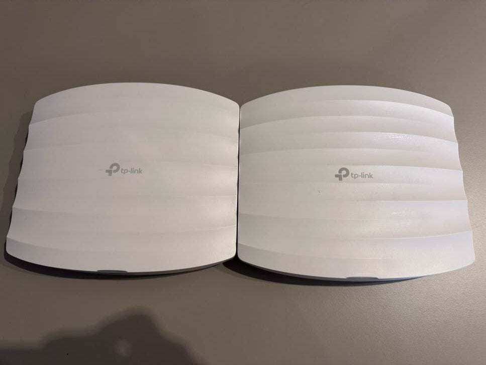 2x TP-Link EAP245 Omada Access Points, Ophalen of Verzenden, Gebruikt