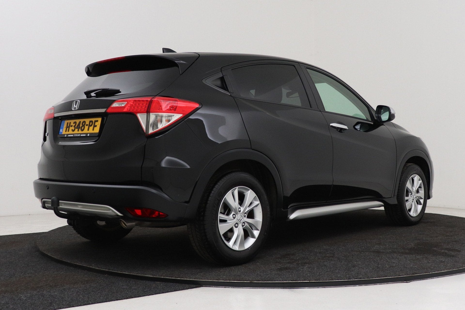 Honda HR-V 1.5 i-VTEC Elegance | Org NL | 42.000 KM! | Trekh, Auto's, Stof, Zwart, Origineel Nederlands, Bedrijf