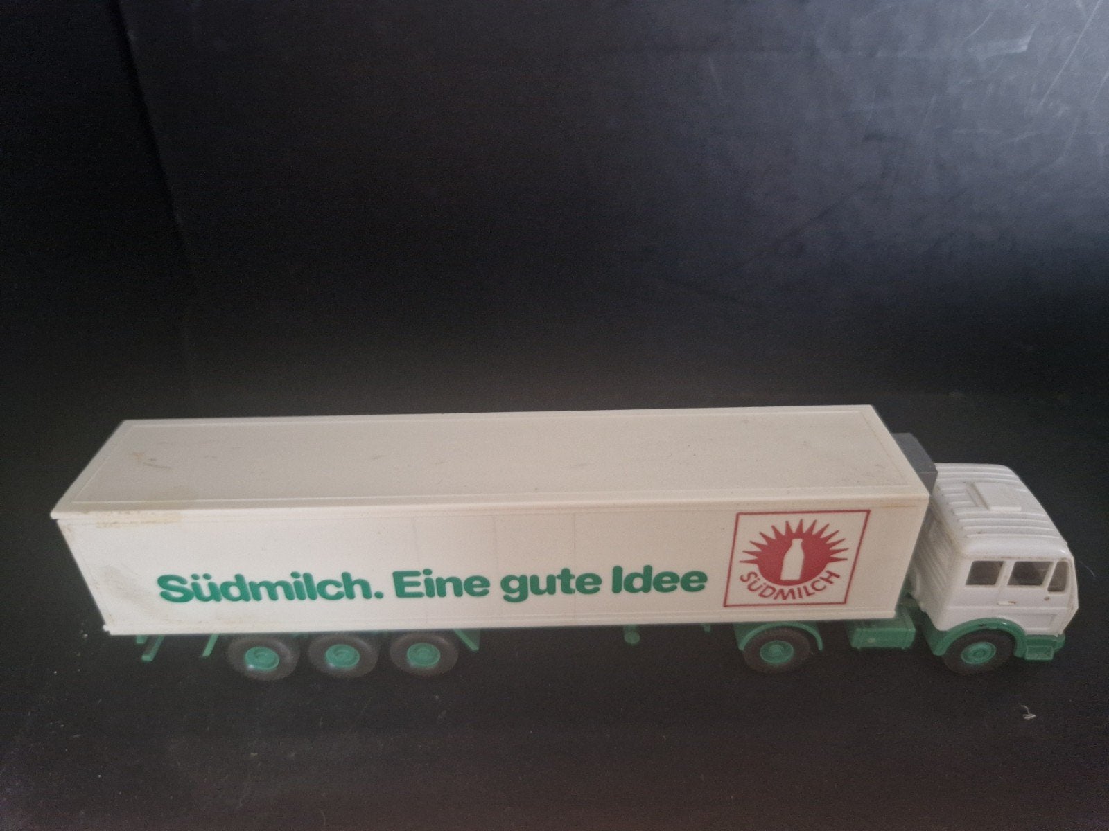 Wiking Südmilch vrachtwagen met oplegger, Hobby en Vrije tijd, Ophalen of Verzenden, Gebruikt, Bus of Vrachtwagen, Wiking