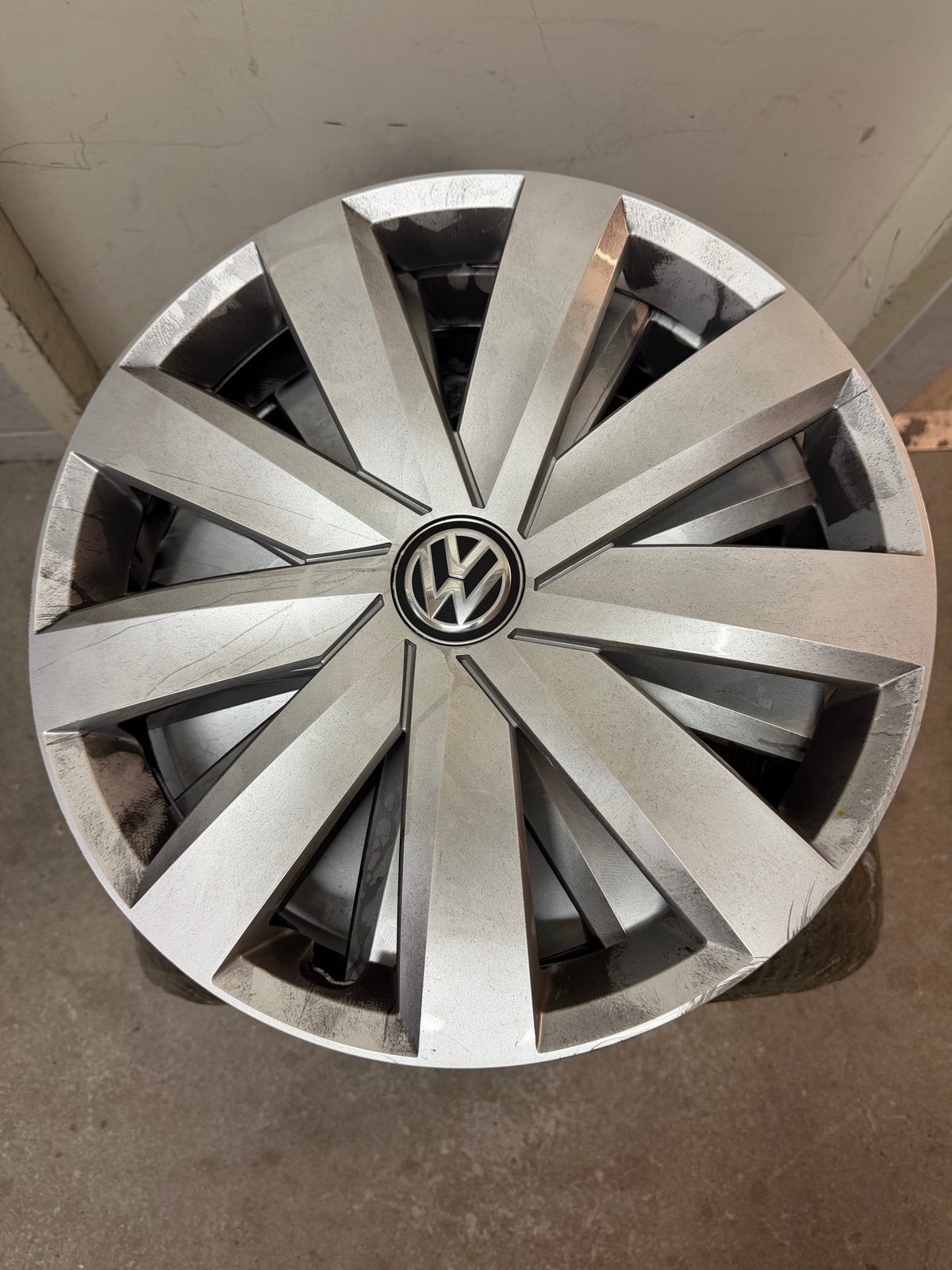 3x Volkswagen wieldoppen, Auto diversen, Wieldoppen, Ophalen, Gebruikt