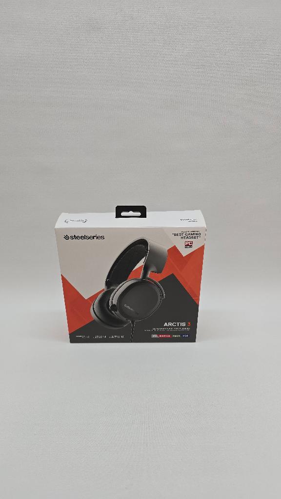 Steelseries Arctis 3 gaming headset, Computers en Software, Headsets, Gebruikt, Over-ear, Bedraad, Gaming headset, Inklapbare microfoon